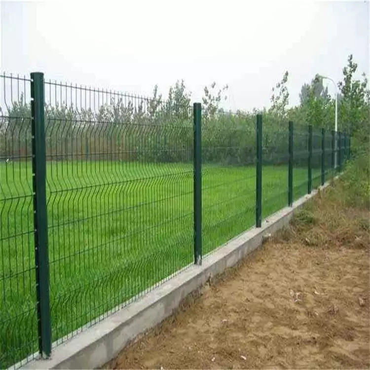 小區(qū)桃型柱護欄網圖片2
